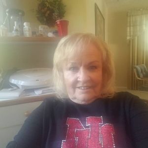 Meet your Posher, Sharon